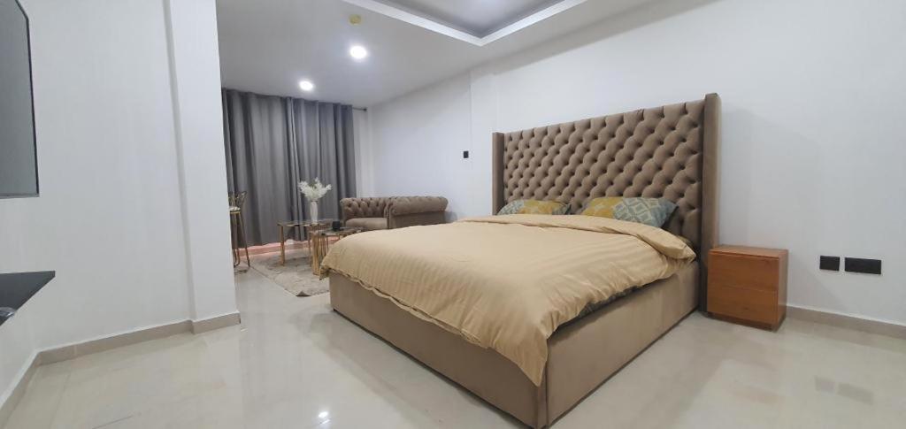 The Fjord At Libi Apartment Accra Esterno foto